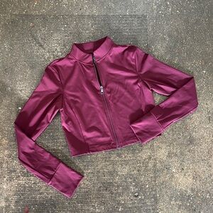 Vitality Cropped Zip Up